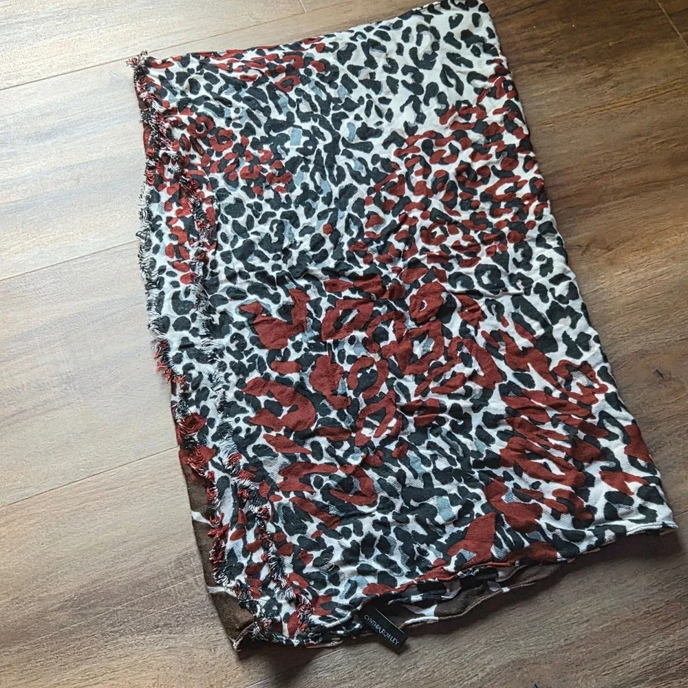 Cynthia Rowley Leopard Scarf & Roxy Sequin Shawl Bundle Womens Brown Red 2pc